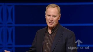 Max Lucado predica en su sermon sobre el deseo de estar en la casa de Dios