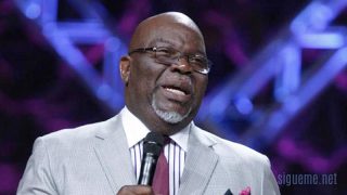 TD Jakes predicando sobre el Espiritu Santo